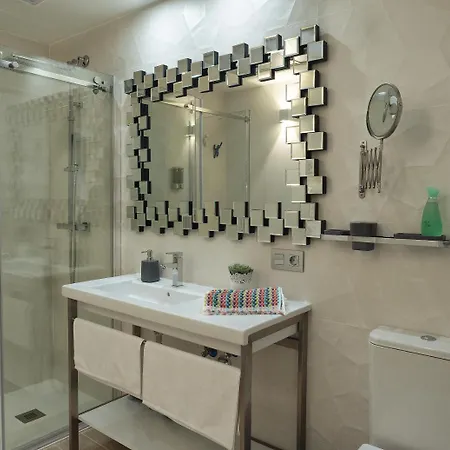 Homely Apartman *
