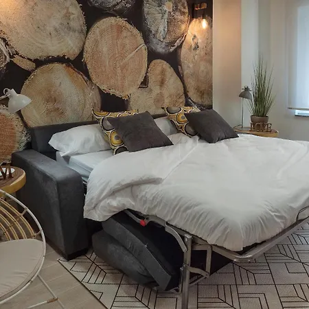 Homely Apartman