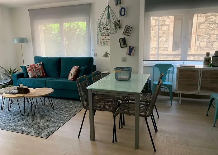 Homely Apartamento *